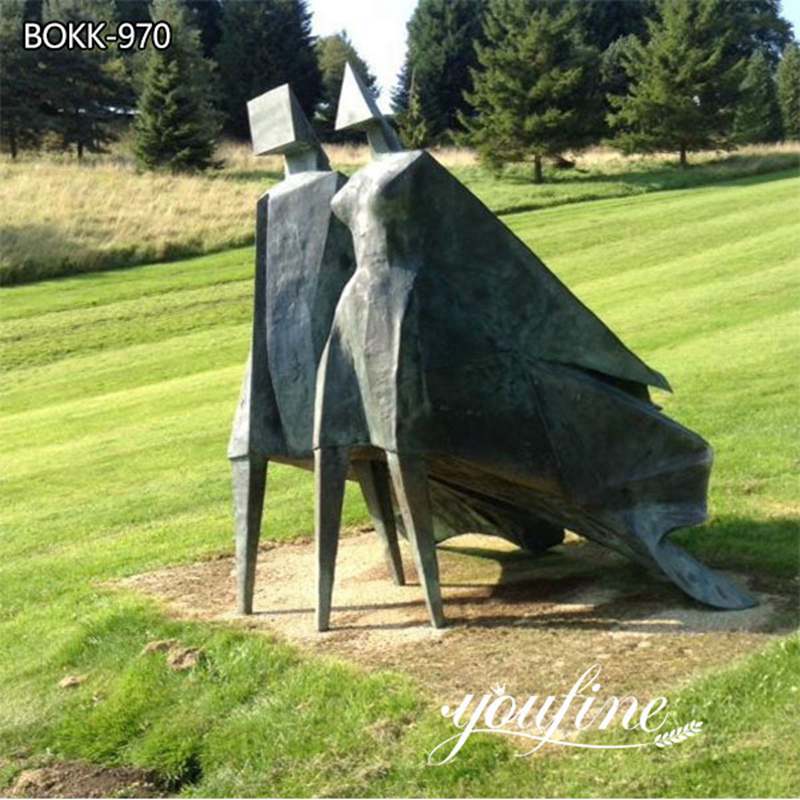 Customized Garden Bronze Metal Geometric Figures Sculpture Walking Couple Statue-Youfine