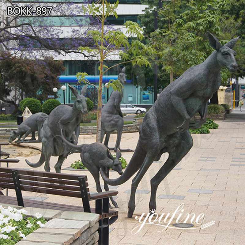 Outdoor Life Size Bronze Kangaroo Family Sculptures-Youfine Art