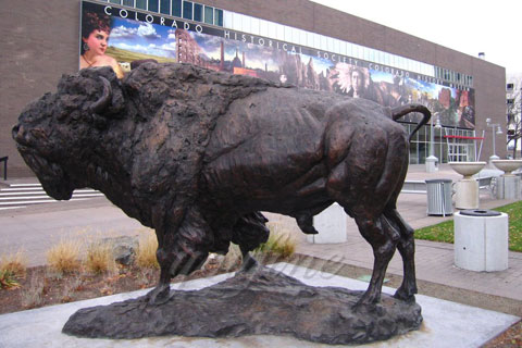 Large Outdoor Buffalo Statue Hot Selling Casting antique Bronze Animal Statues for Outdoor Decor for Sale BOK-319