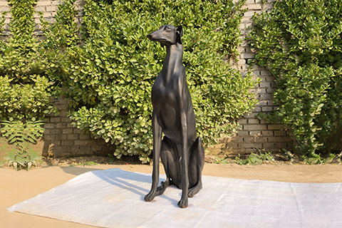 greyhound statue supplier